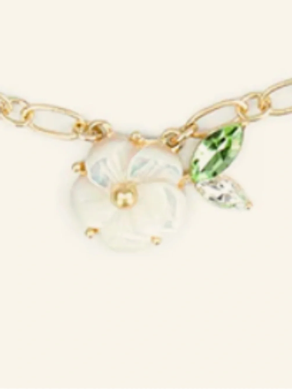 Patricia Nash flower and leaf necklace NWT Box and jewelry pouch